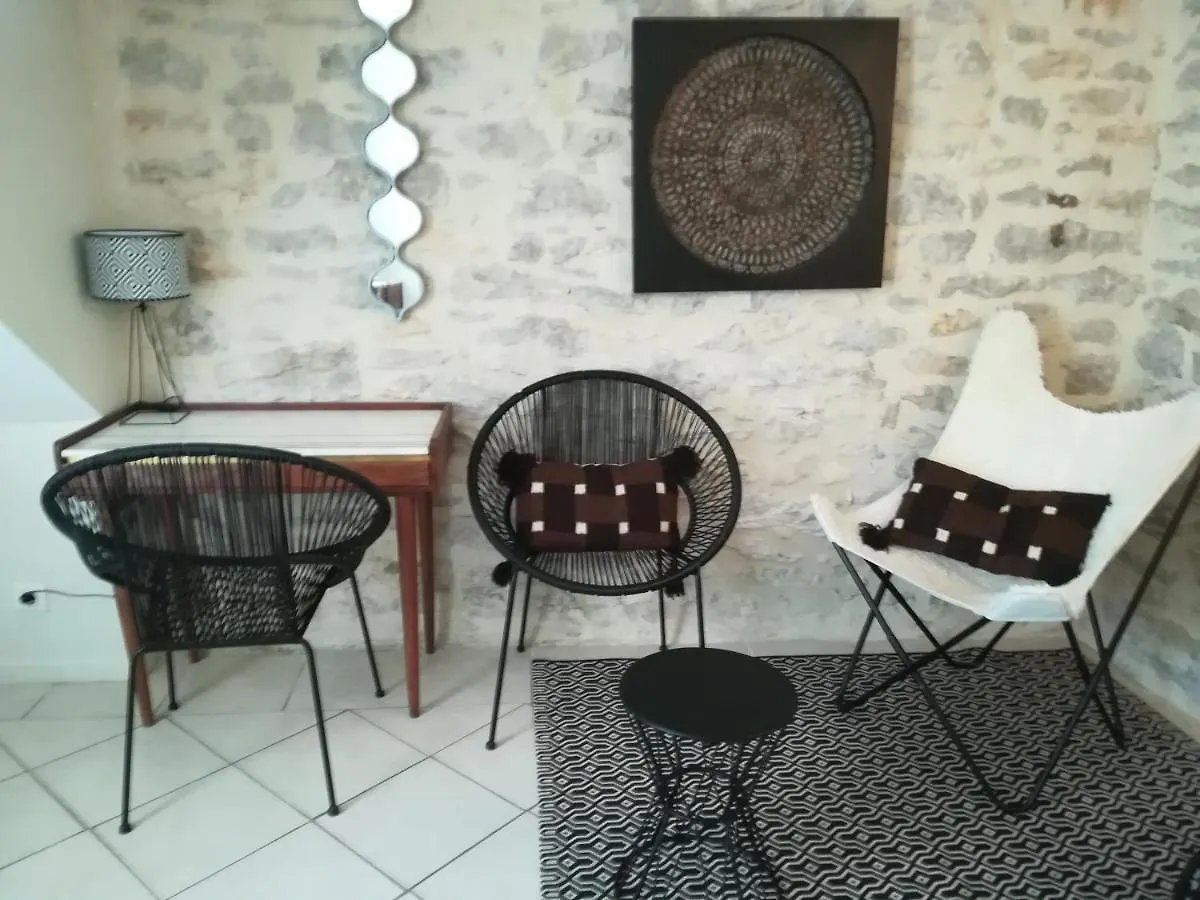 Chez Karine Et Julien Lejlighed Cahors Frankrig